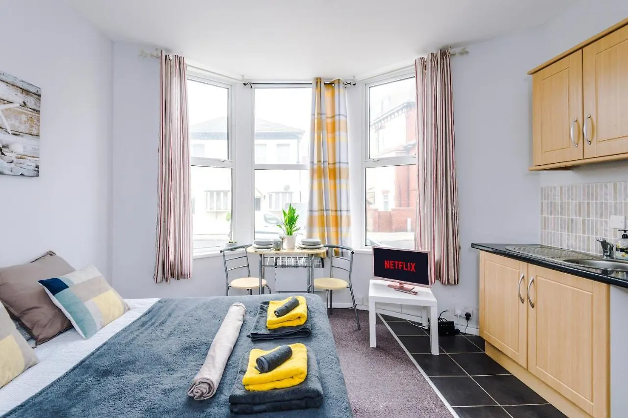 Empire Blackpool Apartments - Dickson Road location